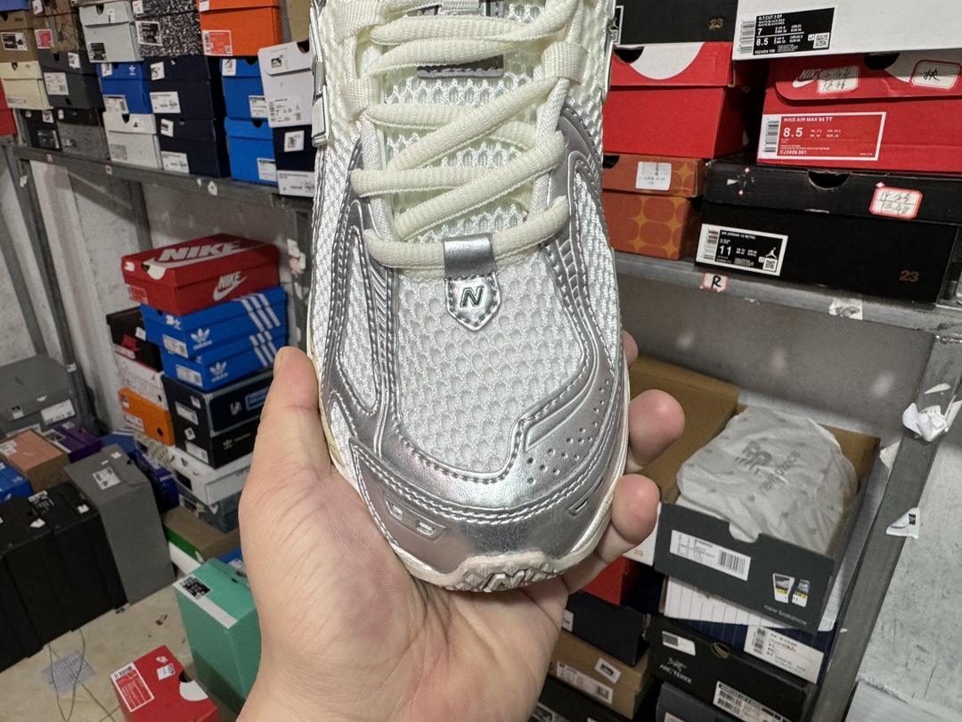 New Balance NB 1906R